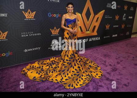 Los Angeles, ca. 24. November 2024. Janeisha John von den Erben von Afrika und Koshie Mills halten am 24. November 2024 in Los Angeles, Kalifornien, das 7. Annual International Women of Power Awards Luncheon. Quelle: Faye Sadou/Media Punch/Alamy Live News Stockfoto
