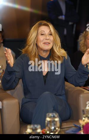 REKORDDATUM NICHT ANGEGEBEN NDR Talk Show Anne Gesthuysen bei der NDR Talk Show in Hamburg. *** NDR Talk Show Anne Gesthuysen bei der NDR Talk Show in Hamburg Copyright: XEventpressxBerndtx Stockfoto