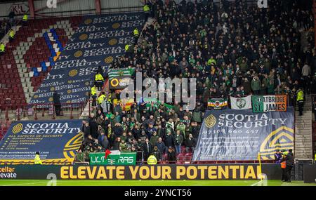 Tynecastle Park, Edinburgh, Großbritannien. November 2024. Scottish Premiership Football, Hearts versus Celtic; Celtic Fans Credit: Action Plus Sports/Alamy Live News Stockfoto