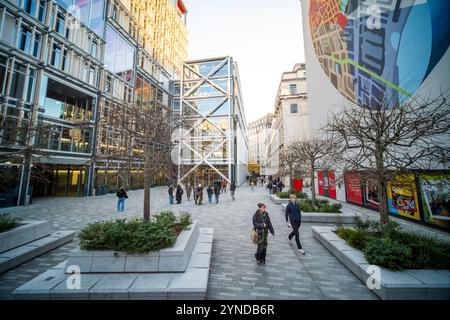 LONDON – 21. NOVEMBER 2024: London School of Economics and Political Science in Central London, einer renommierten British University Stockfoto