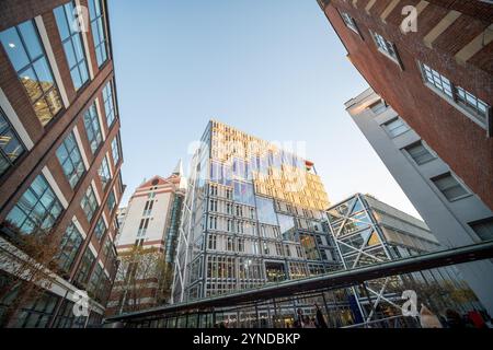 LONDON – 21. NOVEMBER 2024: London School of Economics and Political Science in Central London, einer renommierten British University Stockfoto