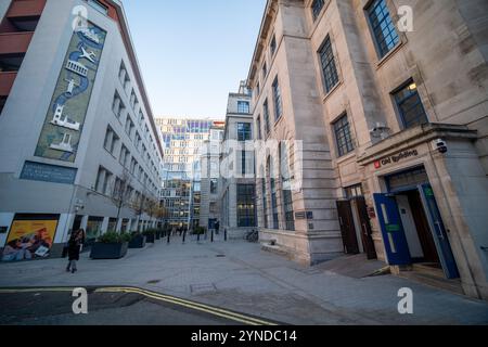 LONDON – 21. NOVEMBER 2024: London School of Economics and Political Science in Central London, einer renommierten British University Stockfoto