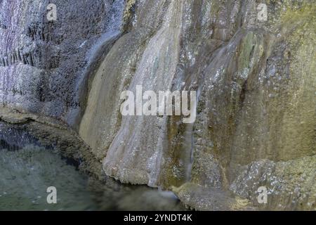 Tropfsteinhöhle, Ingleborough Cave, Clapham, Yorkshire Dales, England, Großbritannien Stockfoto