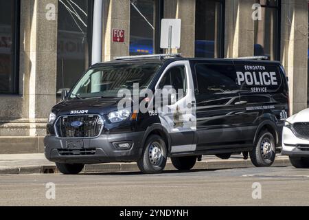 Edmonton, Alberta, Kanada. April 2023. Ein Polizeiwagen von Edmonton in der Innenstadt von Edmonton Stockfoto