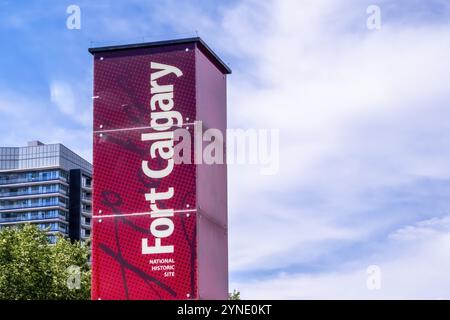 Calgary, Alberta, Kanada. Juni 2023. Fort Calgary Calgary Schild Stockfoto