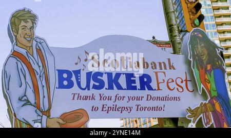 Toronto, Ontario, Kanada. August 2011. Eine Nahaufnahme zum Scotiabank-Busker fest Epilepsie singen Toronto Stockfoto