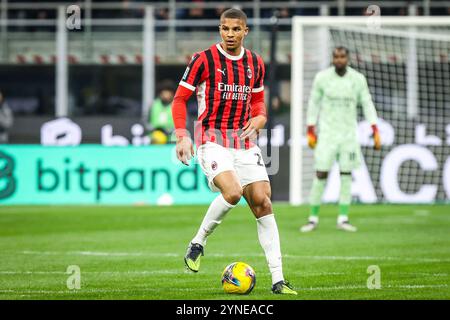 Mailand, Frankreich, Italien. November 2024. Malick THIAW vom AC Milan während des Spiels der Serie A zwischen dem AC Milan und Juventus FC im San Siro Stadion am 23. November 2024 in Mailand. (Kreditbild: © Matthieu Mirville/ZUMA Press Wire) NUR REDAKTIONELLE VERWENDUNG! Nicht für kommerzielle ZWECKE! Stockfoto