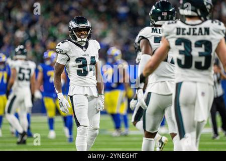Philadelphia Eagles Cornerback Isaiah Rodgers (34) feiert während eines Spiels der NFL gegen die Los Angeles Rams am Sonntag, den 24. November 2024, im SoFi Stadi Stockfoto