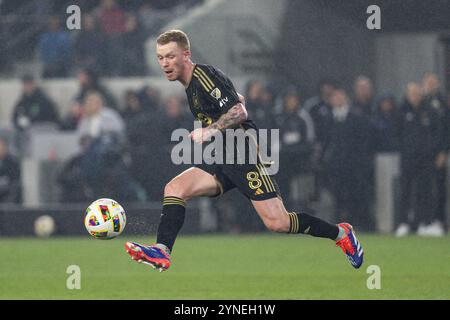 LAFC-Mittelfeldspieler Lewis O’Brien (8) während eines Halbfinalspiels der MLS Western Conference gegen die Seattle Sounders am Samstag, 23. November 2024, in der B Stockfoto