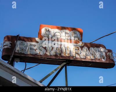 Neonschild des alten Limonrestaurants in greenport Long Island New york Stockfoto