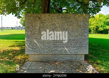 Carl-Benz-Park, Carl Benz, 1844 - 1929, Gedenktafel Stockfoto