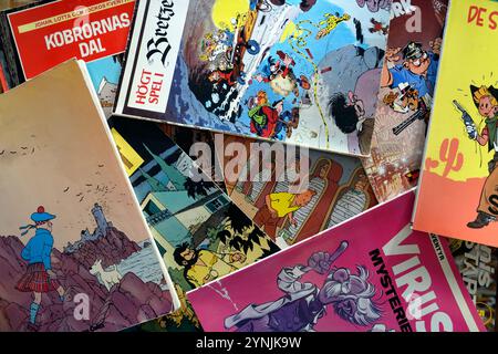 Stapel von alten Vintage Comics Textur Hintergrundmuster Stockfoto