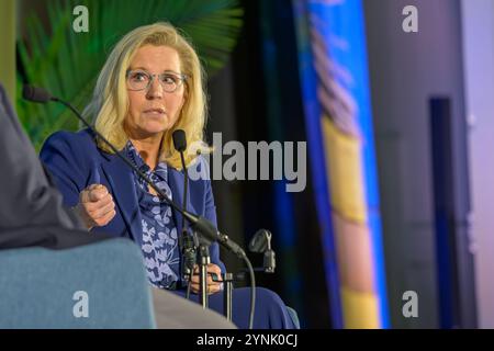 NEW ORLEANS, LA, USA - 15. MÄRZ 2024: Nahaufnahme der ehemaligen US-Kongressabgeordneten Liz Cheney beim New Orleans Book Festival an der Tulane University Stockfoto