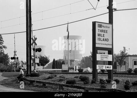 - USA, Pennsylvania, Harrisburg, Three Mile Island Kernkraftwerk (Juli 1985) - USA, Pennsylvania, harrisburg, Central Nucleare di Three Mile Island (Luglio 1985) Stockfoto