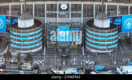 Manchester, Großbritannien. November 2024. Eine allgemeine Ansicht des Etihad Stadions während des UEFA Champions League-Spiels Manchester City gegen Feyenoord im Etihad Stadium, Manchester, Vereinigtes Königreich, 26. November 2024 (Foto: Mark Cosgrove/News Images) in Manchester, Vereinigtes Königreich am 26. November 2024. (Foto: Mark Cosgrove/News Images/SIPA USA) Credit: SIPA USA/Alamy Live News Stockfoto