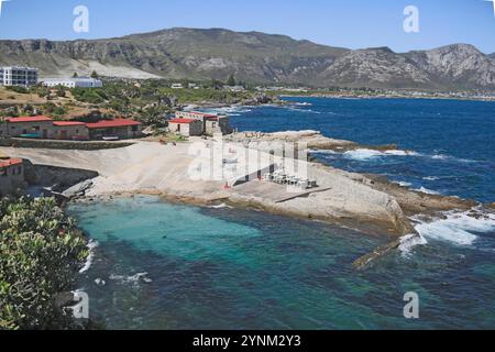 Hermanus mit dem alten Hafen, Museen und Fischerdorf. Stockfoto