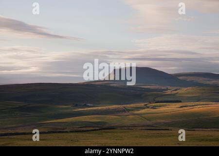 Pen-y-ghent in Silverdale, im Yorkshire Dales National Park, Großbritannien Stockfoto