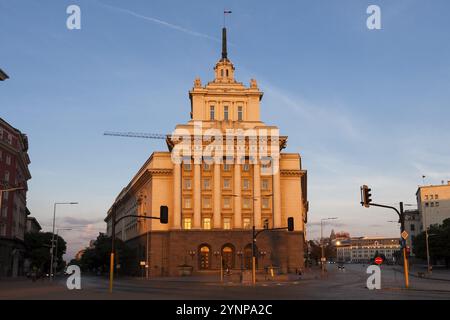 Das Largo ist das ehemalige kommunistische Parteihaus. Sofia, Bulgarien, Europa Stockfoto