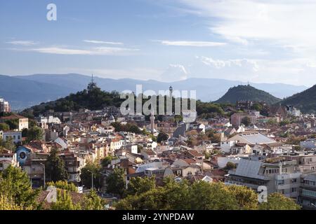 Luftaufnahme der Stadt an einem Sommertag. Plovdiv, Bulgarien, Europa Stockfoto