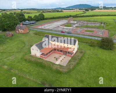 Luftaufnahme des römischen Stadthauses, Wroxeter Roman City (SY5), Shropshire, Großbritannien. Stockfoto