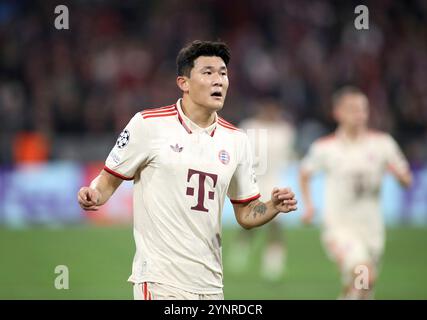 München, Deutschland, 26. November 2024: Fussball, Herren, Champions League, Saison 2024/2025, FC Bayern München - FC Paris Saint-Germain, Allianz Arena, 5. Spieltag Minjae Kim, Min-jae Kim (FC Bayern München) Kopf, Oberkörper, stehend Stockfoto