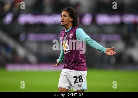 Hannibal Mejbri von Burnley reagiert während des Sky Bet Championship Matches Burnley gegen Coventry City in Turf Moor, Burnley, Großbritannien, 26. November 2024 (Foto: Craig Thomas/News Images) in, am 27. November 2024. (Foto: Craig Thomas/News Images/SIPA USA) Credit: SIPA USA/Alamy Live News Stockfoto