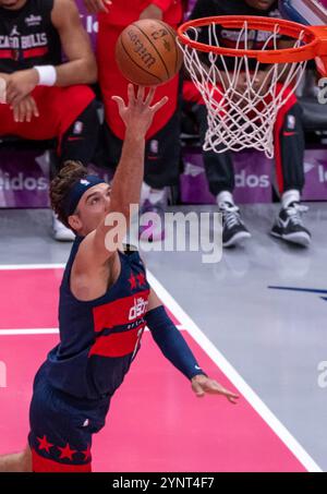 Washington, USA. November 2024. WASHINGTON, DC - 26. NOVEMBER 2024: Während eines NBA-Spiels zwischen den Washington Wizards und den Chicago Bulls in der Capital One Arena in Washington, DC. (Foto: Tony Quinn/SipaUSA) Credit: SIPA USA/Alamy Live News Stockfoto