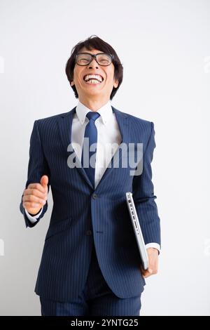 Lächelnde Geschäftsmann Stockfoto