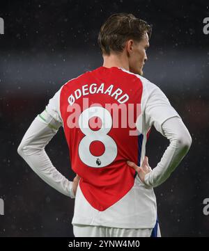 London, Großbritannien. November 2024. Chelsea / Arsenal - Premier League - Stamford Bridge - London. Martin Odegaard in Aktion. Bildnachweis: Mark Pain / Alamy Live News Stockfoto