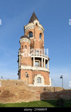 Der Gardos Tower, auch bekannt als Millennium Tower oder Kula Sibinjanin Janka, der Turm von John Hunyadi - Gedenkturm in Zemun, Stadt Belgrad Stockfoto