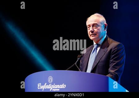 Roma, Italien. November 2024. IL Ministro dellÕImpresa e del Made in Italy Adolfo Urso partecipa Assemblea Confartigianato 2024 Ñ Roma, Italia - Mercoled“, 27. November 2024 (Foto Cecilia Fabiano/LaPresse) die Ministerin für Unternehmen und Made in Italy Adolfo Urso nimmt an der Confartigianato-Nationalversammlung 2024 Ñ Rom, Italien Teil - Mittwoch, 27. November 2024 (Foto Cecilia Fabiano/LaPresse) Credit: LaPresse/Alamy Live News Stockfoto