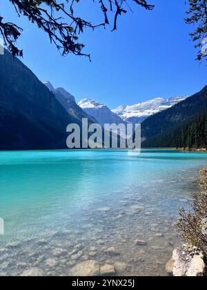 Lake Louise ist ein Weiler im Banff National Park in Alberta, Kanada. Benannt nach Prinzessin Louise, Herzogin von Argyll. Stockfoto