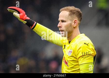 Mailand, Italien, Italien. November 2024. Peter GULACSI von RB Leipzig während des Spiels der UEFA Champions League, League Phase MD5 zwischen dem FC Internazionale und RB Leipzig im Stadio Giuseppe-Meazza am 26. November 2024 in Mailand. (Kreditbild: © Matthieu Mirville/ZUMA Press Wire) NUR REDAKTIONELLE VERWENDUNG! Nicht für kommerzielle ZWECKE! Stockfoto