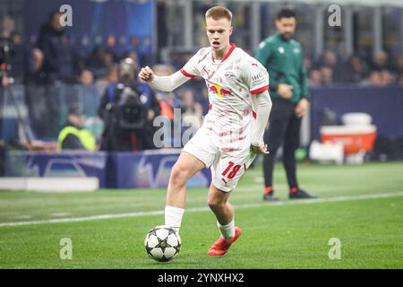 Mailand, Italien, Italien. November 2024. Arthur VERMEEREN von RB Leipzig während des Spiels der UEFA Champions League, League Phase MD5 zwischen dem FC Internazionale und RB Leipzig am 26. November 2024 in Mailand. (Kreditbild: © Matthieu Mirville/ZUMA Press Wire) NUR REDAKTIONELLE VERWENDUNG! Nicht für kommerzielle ZWECKE! Stockfoto