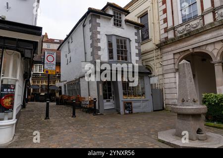 Das Crooked House of Windsor in Berkshire, Großbritannien Stockfoto