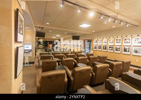 Pueblo, Colorado - das Center for American Values zeigt Fotografien von 140 Empfängern der Ehrenmedaille des Kongresses. Das Zentrum ist mit t verbunden Stockfoto