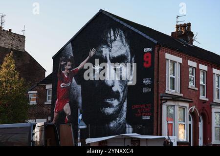 Liverpool, Großbritannien. November 2024. Ein Wandbild von General Ian Rush vor der UEFA Champions League, League Phase MD5 Liverpool gegen Real Madrid in Anfield, Liverpool, Vereinigtes Königreich, 27. November 2024 (Foto: Mark Cosgrove/News Images) in Liverpool, Vereinigtes Königreich am 27. November 2024. (Foto: Mark Cosgrove/News Images/SIPA USA) Credit: SIPA USA/Alamy Live News Stockfoto