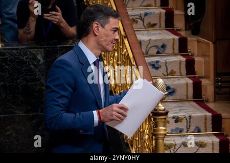 Madrid, Spanien. November 2024. Der spanische Premierminister Pedro Sanchez wurde auf dem spanischen Abgeordnetenkongress gesehen. Die Kontrollsitzung der Regierung wurde aufgerufen, über die Maßnahmen zu berichten, die die spanische Regierung zur Unterstützung der regionalen und lokalen Verwaltungen bei der Bewältigung der Notlage durchgeführt hat, die durch die isolierte Hochwasserkrise auf oberster Ebene (DANA) zwischen dem 28. Oktober und dem 4. November 2024 verursacht wurde. (Foto: Alberto Gardin/SOPA Images/SIPA USA) Credit: SIPA USA/Alamy Live News Stockfoto