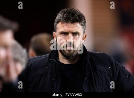 Middlesbrough-Trainer Michael Carrick beim Sky Bet Championship-Spiel im Riverside Stadium, Middlesbrough. Bilddatum: Mittwoch, 27. November 2024. Stockfoto