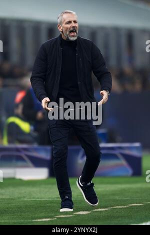 Mailand, Italien. 26. November 2024. Marco Rose, Cheftrainer des RB Leipzig, reagiert während des Fußballspiels der UEFA Champions League 2024/25 zwischen dem FC Internazionale und dem RB Leipzig. Quelle: Nicolò Campo/Alamy Live News Stockfoto