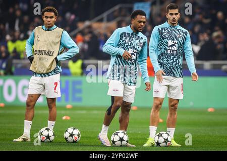 Mailand, Italie. November 2024. Antonio NUSA von RB Leipzig, Lois OPENDA von RB Leipzig und Andre SILVA von RB Leipzig während des Fußballspiels UEFA Champions League, Liga Phase MD5 zwischen FC Internazionale und RB Leipzig am 26. November 2024 im Giuseppe-Meazza-Stadion in Mailand, Italien - Foto Matthieu Mirville (F Bertani)/DPPI Credit: DPPI Media/Alamy Live News Stockfoto