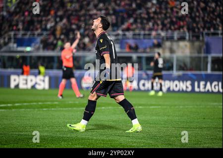 Bolognas Riccardo Orsolini zeigt seine Enttäuschung während des Fußballspiels Bologna FC gegen LOSC Lille, der UEFA Champions League in Bologna, Italien, am 27. November 2024 Stockfoto