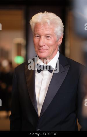 Richard Gerel posiert gemeinsam im ELLE FÜR EINEN ZUKÜNFTIGEN Fotobesuch im Four Seasons Hotel in Madrid, 27. November 2019 in Spanien Stockfoto