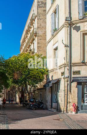 Gebäude in der Rue du Plan d'Agde in Montpellier, Frankreich Stockfoto