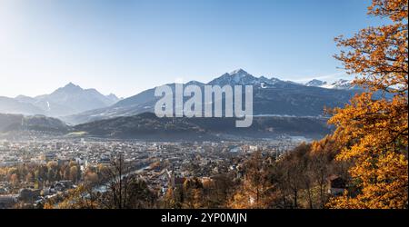 Blick auf die Stadt Innsbruck. Innsbruck Tirol Österreich *** Blick auf die Stadt Innsbruck Innsbruck Tirol Österreich Stockfoto