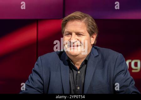 Maischberger am 27. November 2024 aus Köln. Im Bild der Journalist Michael Bröcker Table.Briefings. Themen in der Talkrunde waren Trump und die damit verbundenen wirtschafts-politische Veränderungen sowie die Entwicklung der Debattenkultur. Köln Nordrhein-Westfalen Deutschland *** Maischberger am 27. November 2024 aus Köln im Bild der Journalist Michael Bröcker Table Briefings Themen in der Talkrunde waren Trump und die damit verbundenen wirtschaftspolitischen Veränderungen sowie die Entwicklung der Debattierkultur Köln Nordrhein-Westfalen Deutschland Stockfoto
