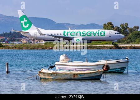 Korfu, Griechenland - 7. Juni 2024: Flugzeug der Transavia France Boeing 737-800 auf dem Flughafen Korfu in Griechenland. Stockfoto