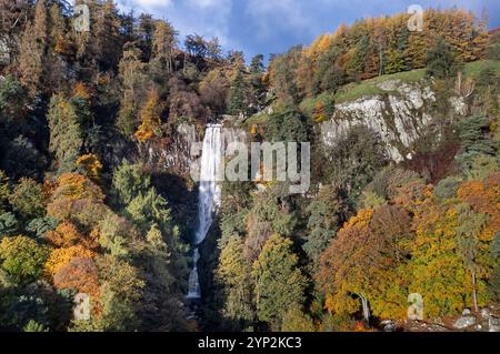 Pistyll Rhaeadr Wasserfall im Herbst, Llanrhaeadr-ym-Mochnant, nahe Welshpool, Powys, Wales, Vereinigtes Königreich, Europa Stockfoto