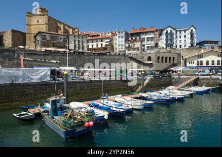 Hafen von Getaria, Provinz Gipuzkoa, Baskenland, Spanien, Europa Stockfoto