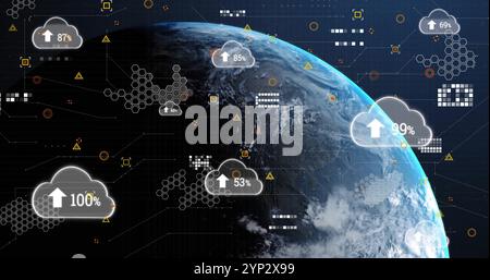 Bild von Cloud-Symbolen mit Pfeil und Datenverarbeitung über den Globus Stockfoto